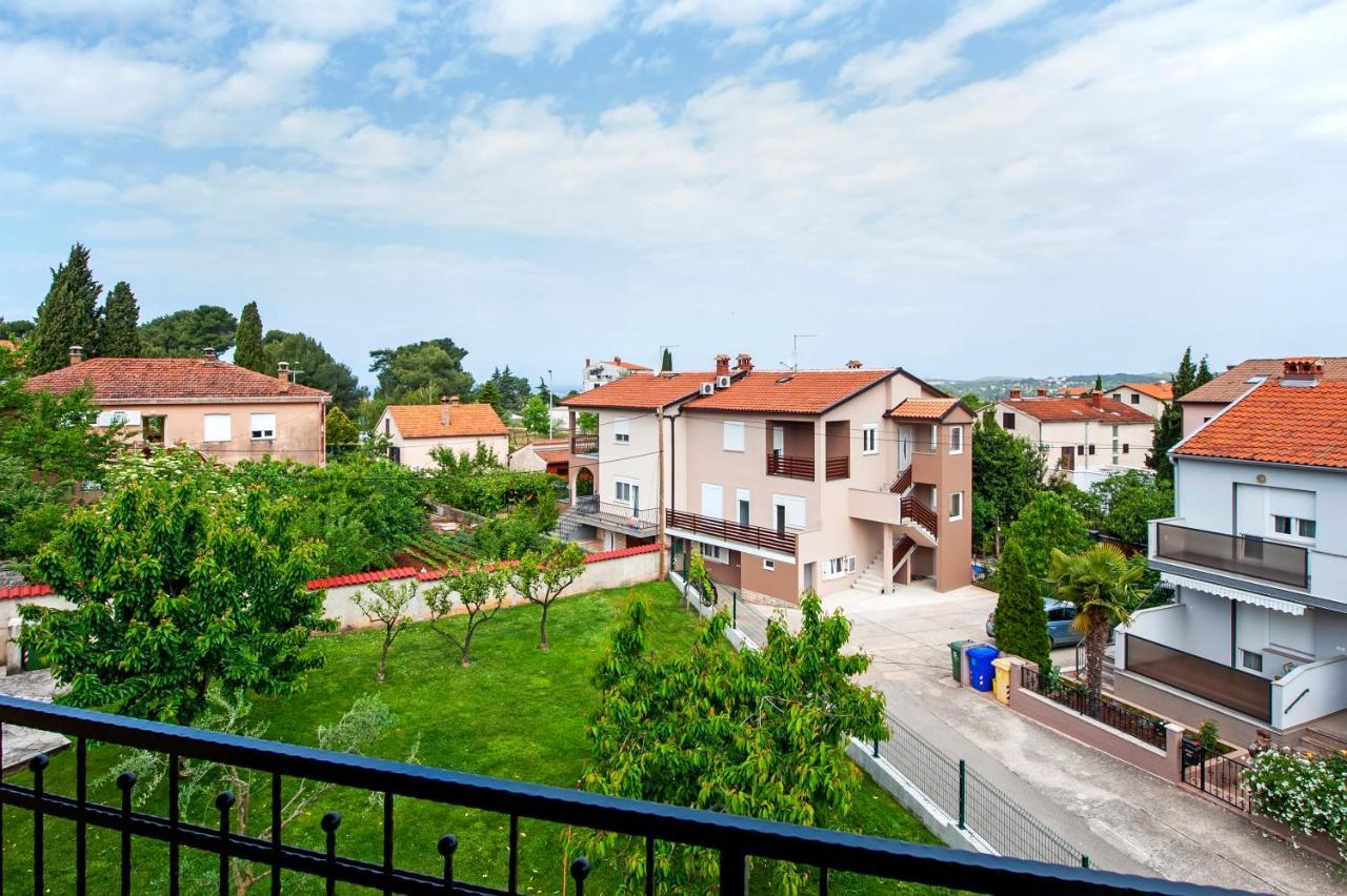 Euphemia Apartment *