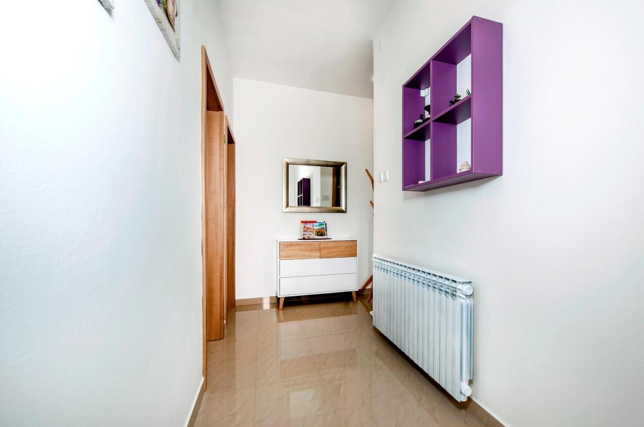 Euphemia Apartment