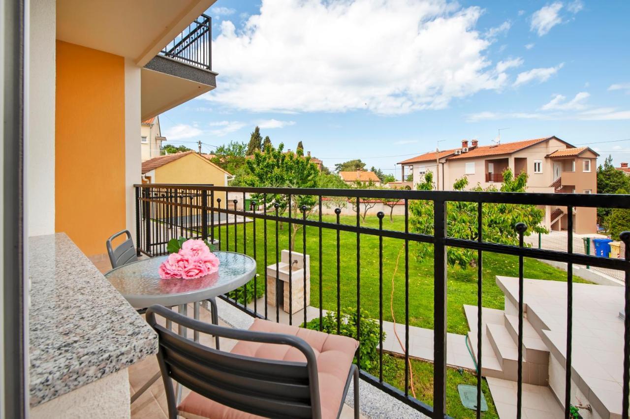 Euphemia Apartment *